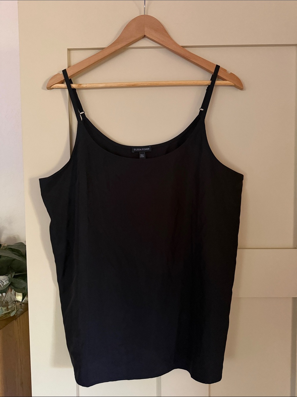 Eileen Fisher L Black Silk-like Adjustable-Strap Cami